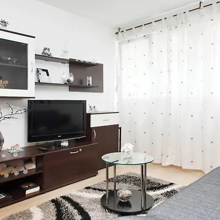 Apartment Stanic Ein Zuhause Fern Von Zu Hause Split