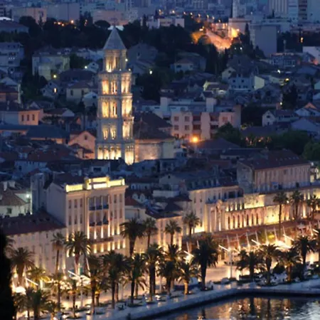 Apartment Stanic Ein Zuhause Fern Von Zu Hause Split